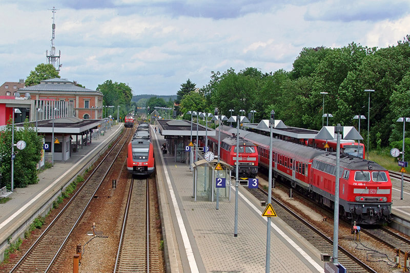 Поезд из города Мемминген в Мюнхен
